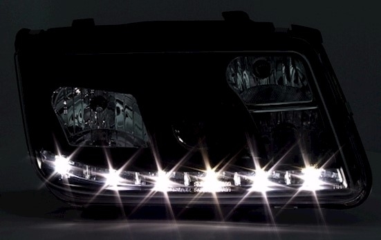 Scheinwerfer mit LED für VW Bora in Schwarz       