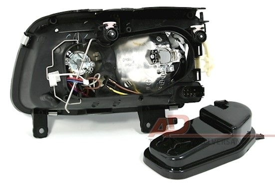 Scheinwerfer für VW Polo 6N2 99-01 / rechts