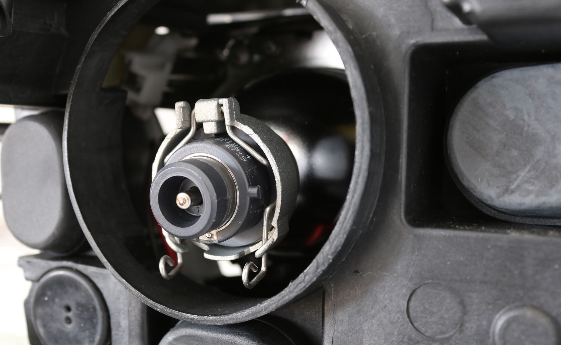 Angel Eyes Scheinwerfer für 3er BMW E46 in Chrom