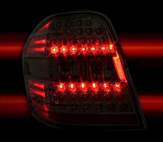 LED Rückleuchten für Mercedes M-Klasse W164 in Smo