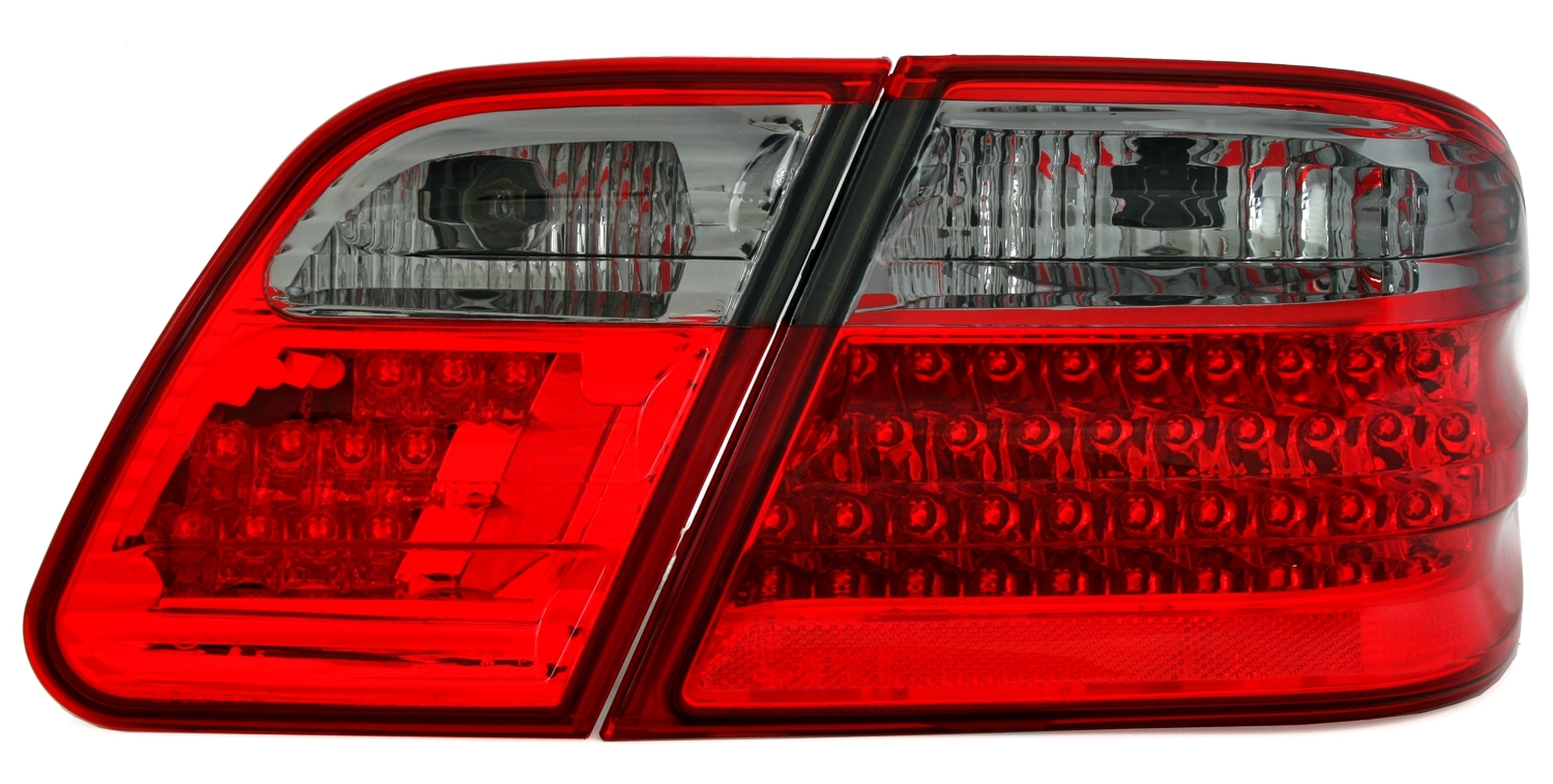LED Rückleuchten für Mercedes W210 in Rot-Smoke