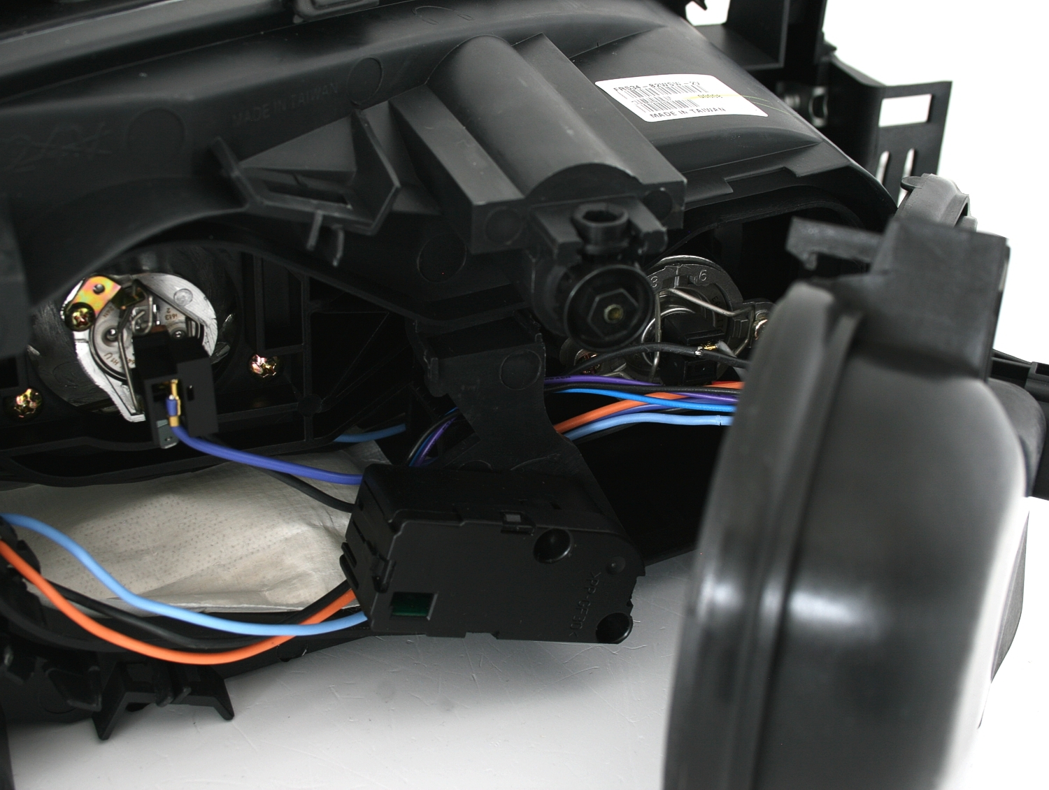 Angel Eyes Scheinwerfer für Ford Mondeo MK3