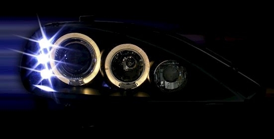 Angel Eyes Scheinwerfer für Renault Megane in Schw