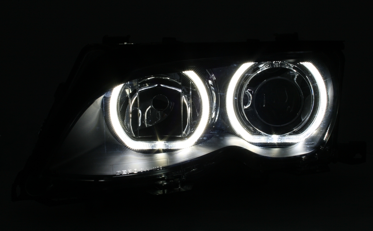 Angel Eyes Scheinwerfer für 3er BMW E46 in Schwarz