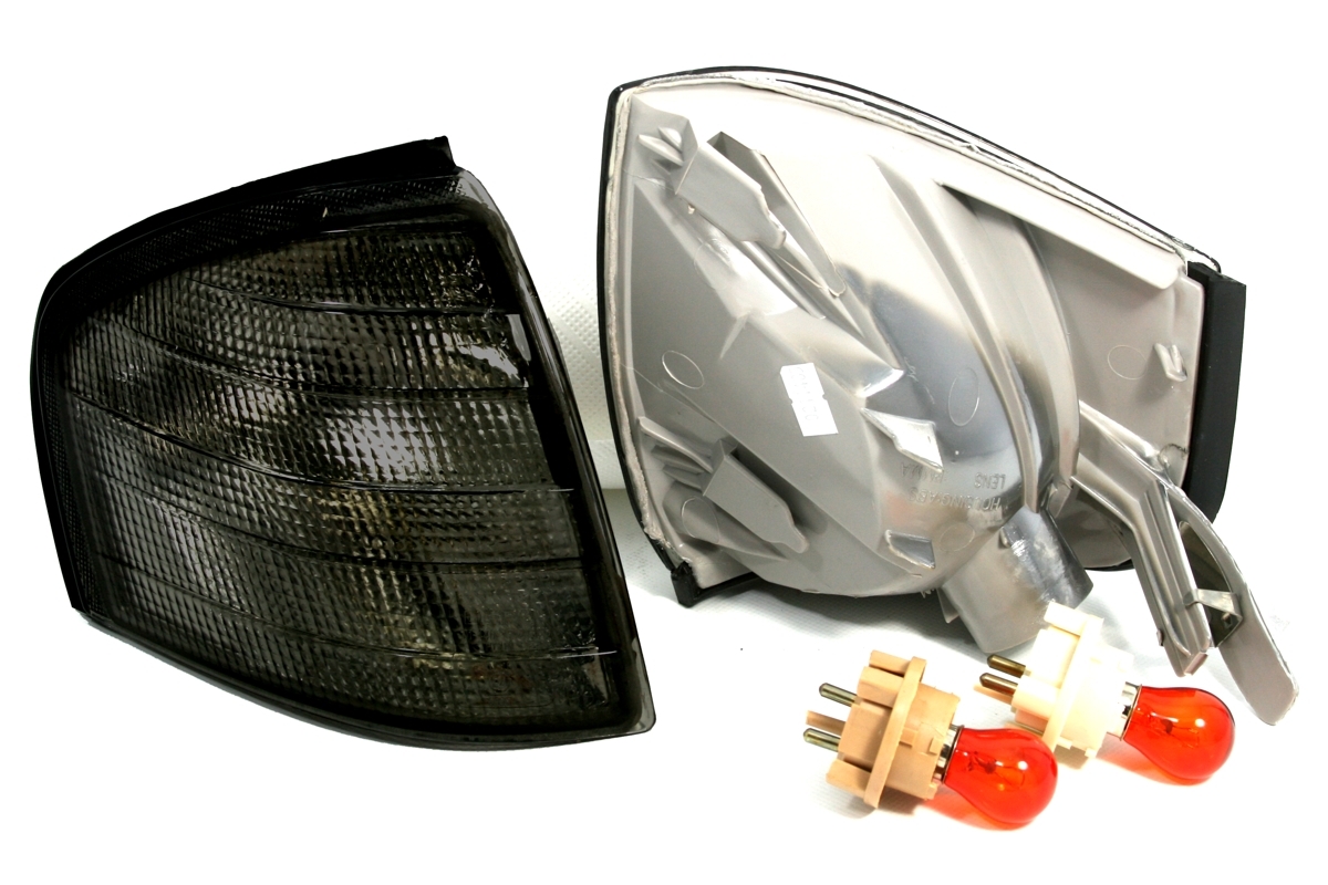 Frontblinker für Mercedes W202 C Klasse in Smoke