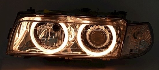 Angel Eyes Scheinwerfer für 7er BMW E38