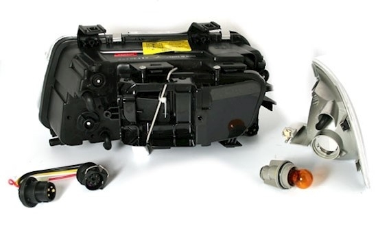 Angel Eyes Scheinwerfer für Audi A4 B5 in Chrom