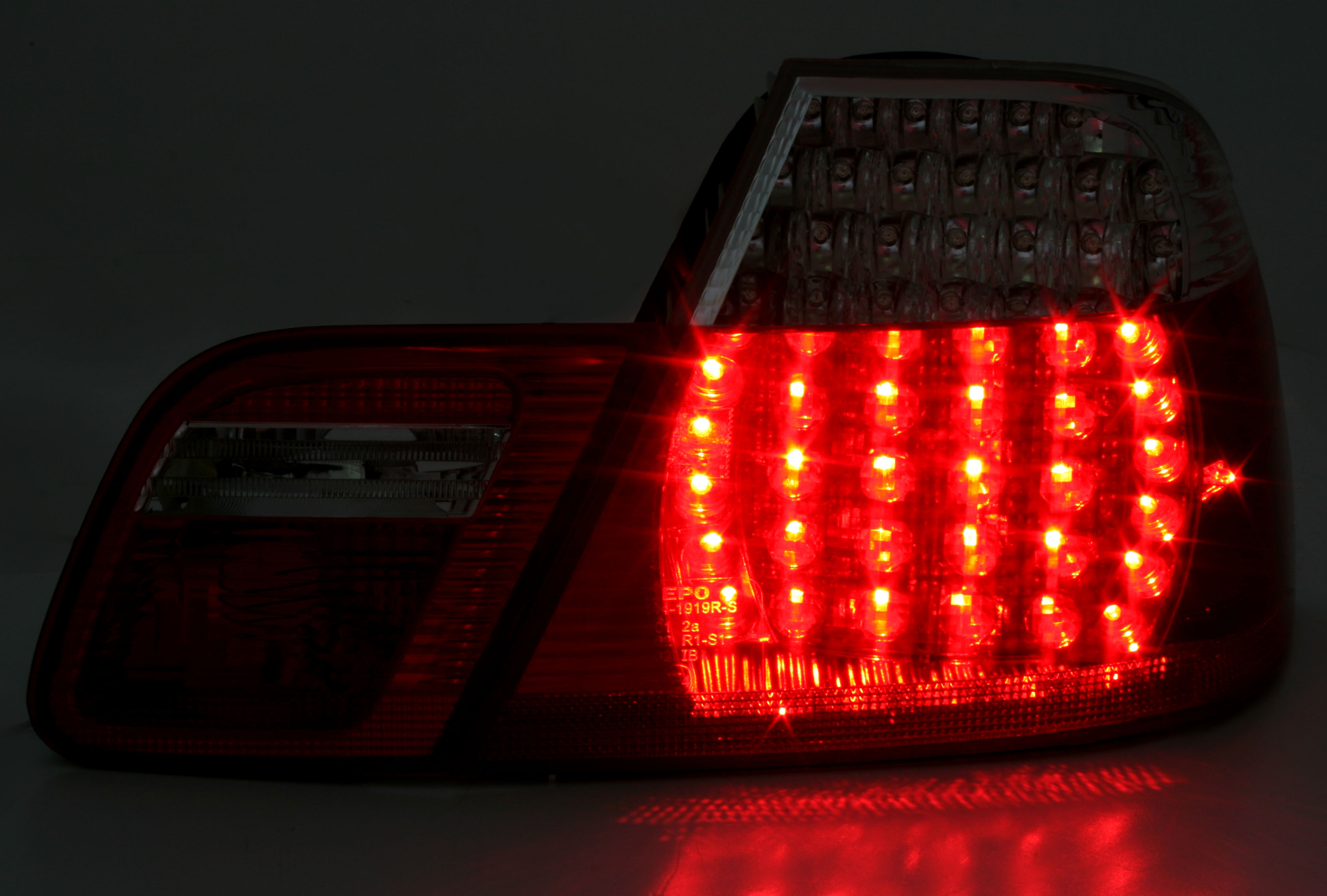 LED Rückleuchten für 3er BMW E46 Coupe in RotSmoke