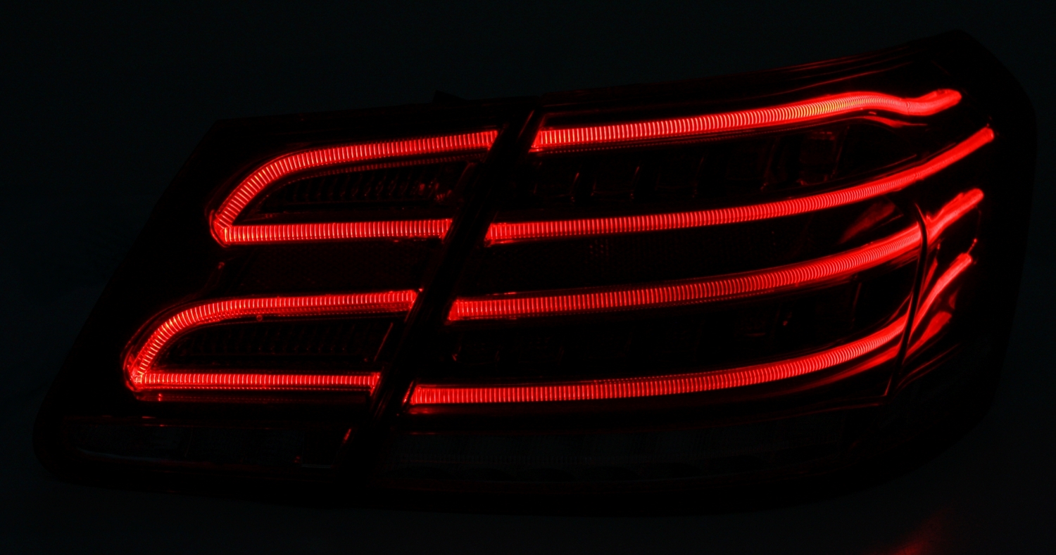 LED Rückleuchten Set für Mercedes W212 in Rot