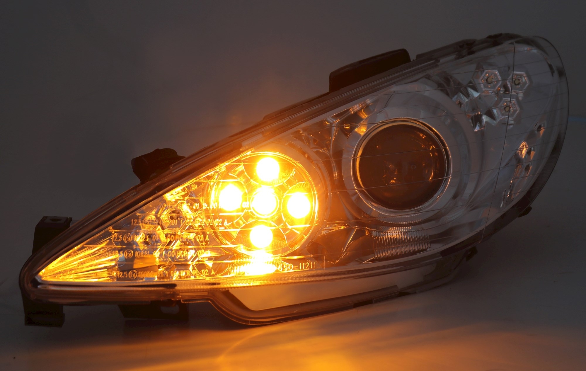 Scheinwerfer Set für Peugeot 206 in Chrom