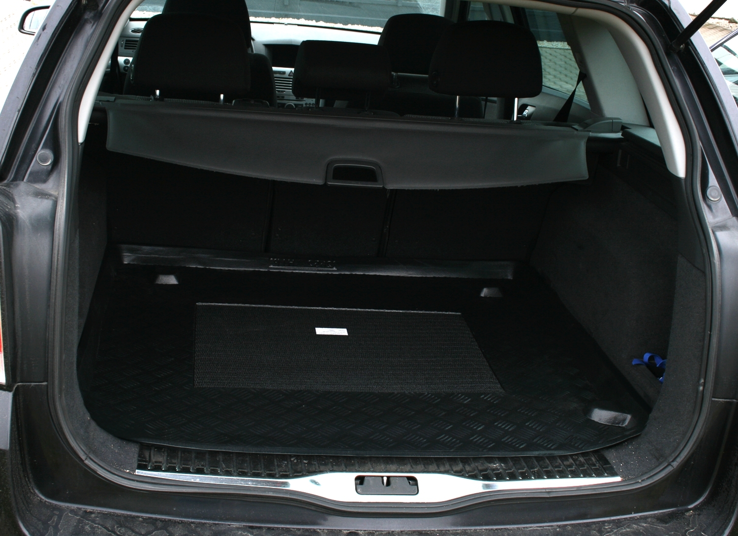 Kofferraumwanne für Opel Astra H Caravan