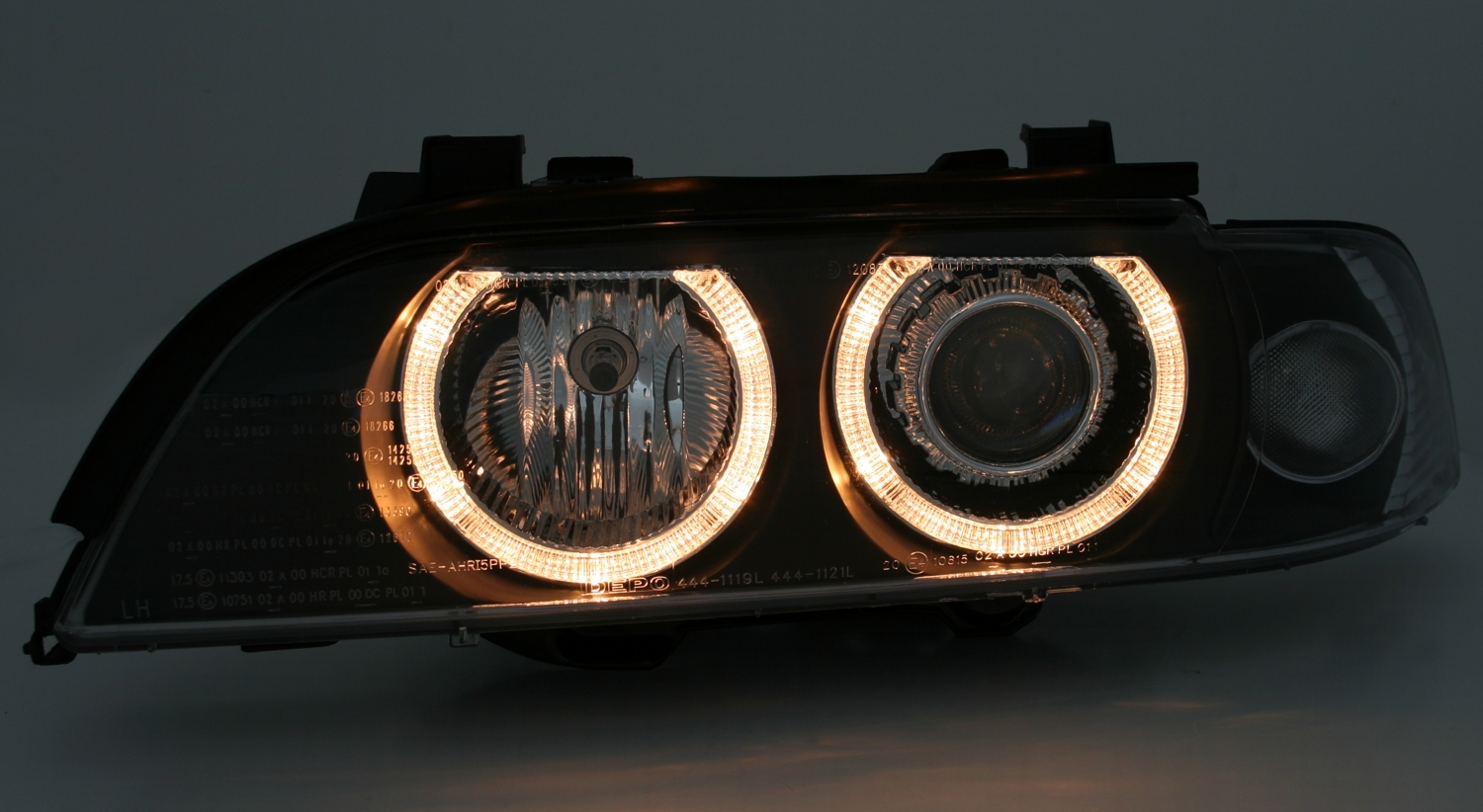 Angel Eyes Scheinwerfer für 5er BMW E39 in Schwarz