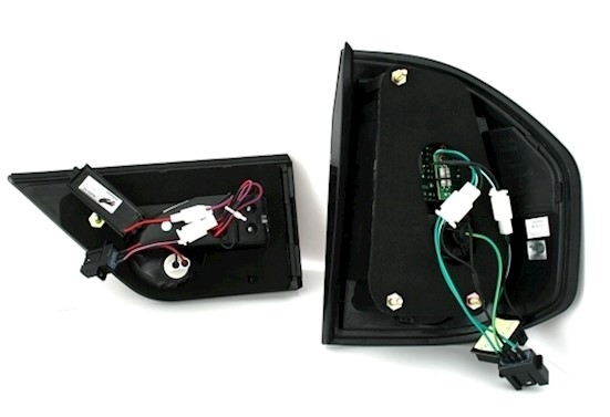 LED Rückleuchten für BMW X3 E83 in Rot-Smoke