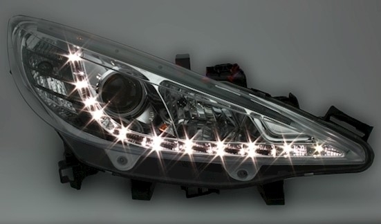 Scheinwerfer mit LED für Peugeot 207 in Chrom