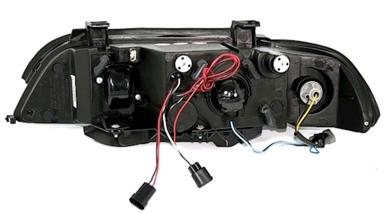 Angel Eyes Scheinwerfer für 5er BMW E39 in Schwarz