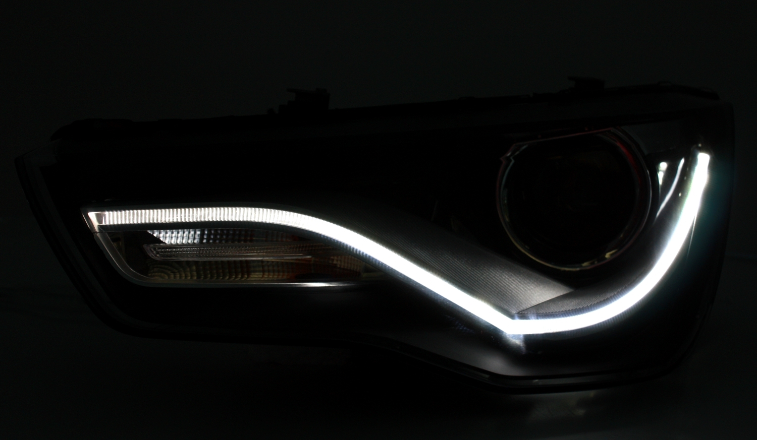 Scheinwerfer für Audi A1 in Xenon Look