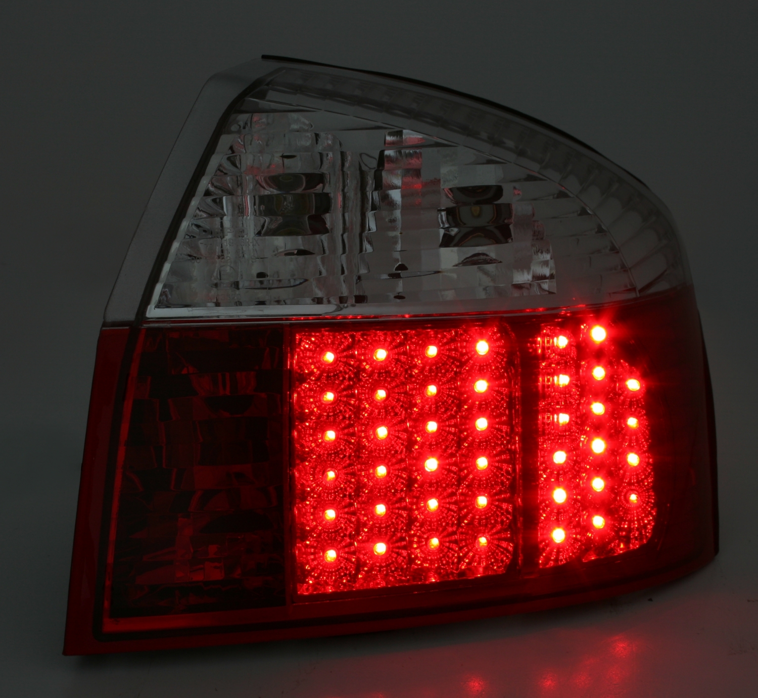 LED Rückleuchten Set für Audi A4 8E in Rot-Weiß