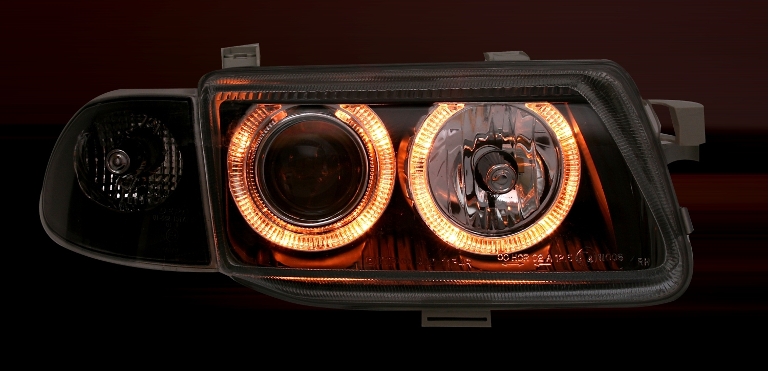 Angel Eyes Scheinwerfer für Opel Astra F in Schw.