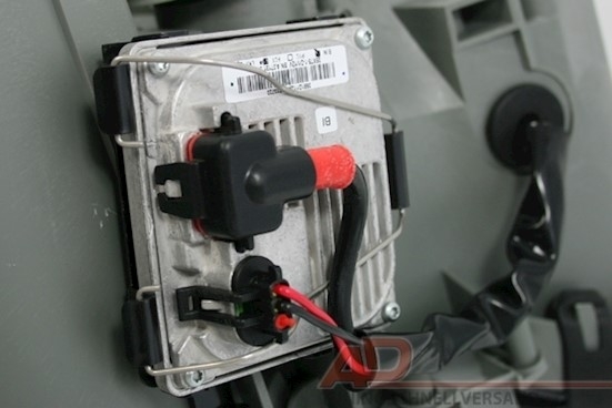 Xenon Scheinwerfer Set für Mercedes W208 in Schw.