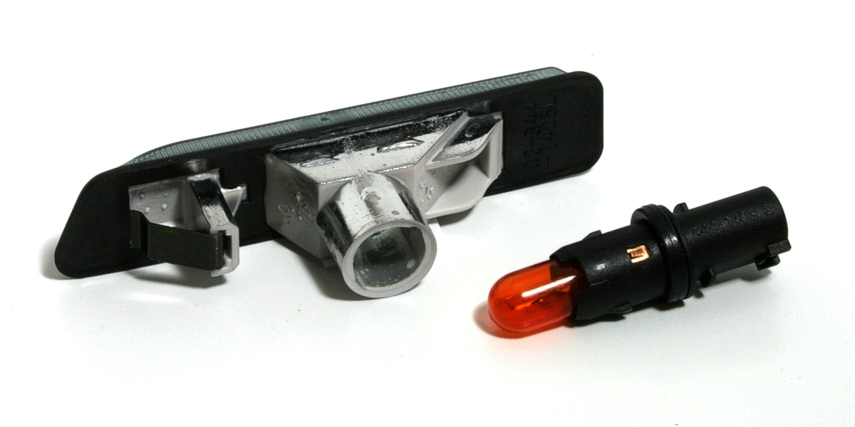 Seitenblinker für 3er BMW E36 ab 96 in Schwarz    