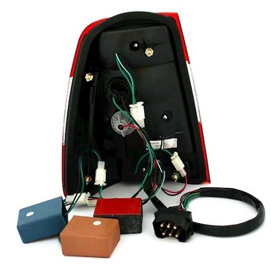 LED Rückleuchten Mercedes W124 T in Rot-Weiß