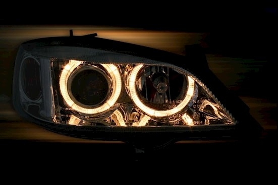 Angel Eyes Scheinwerfer für Opel Astra G in Chrom