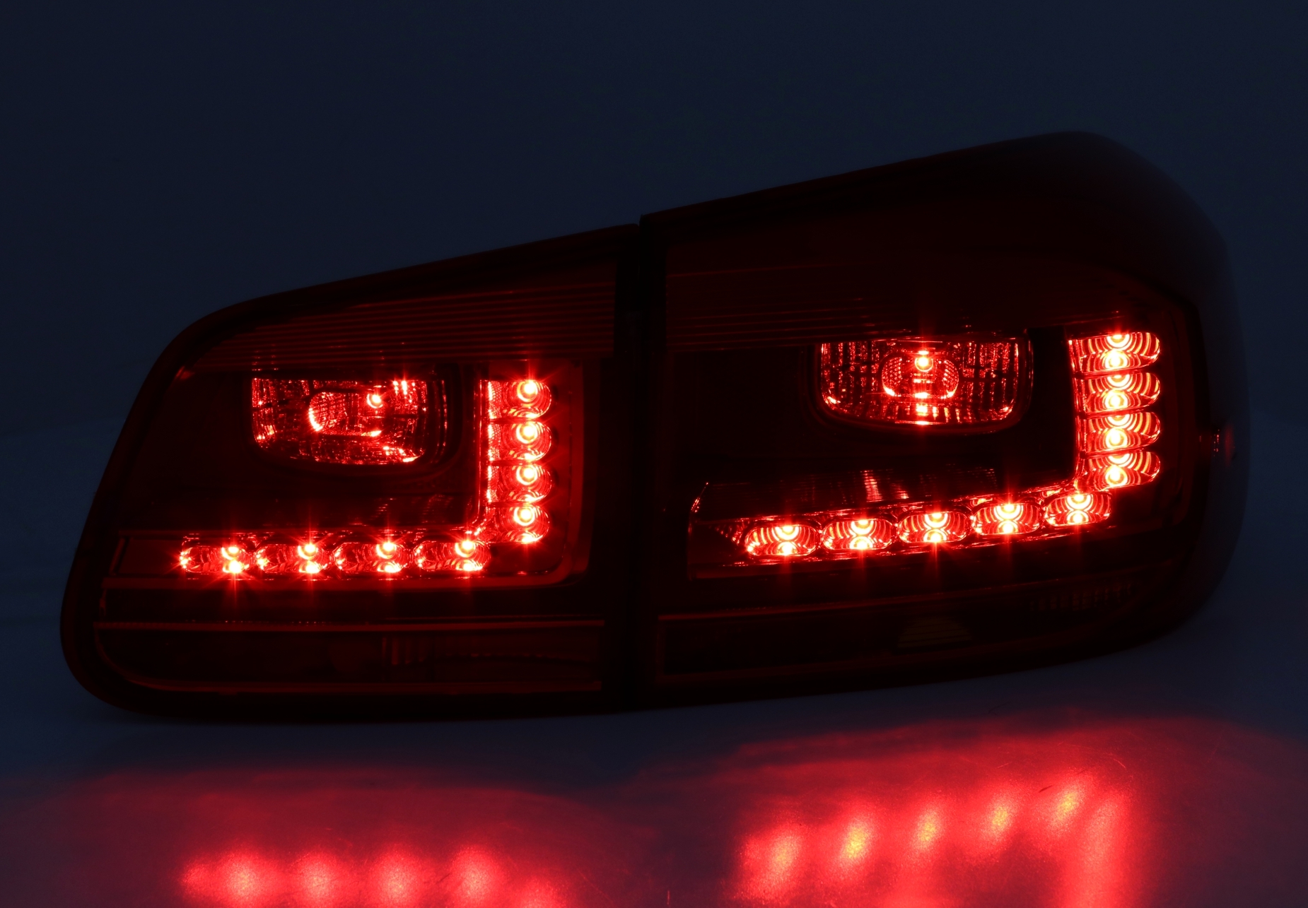 LED Rückleuchten Set für VW Tiguan 5N in Rot