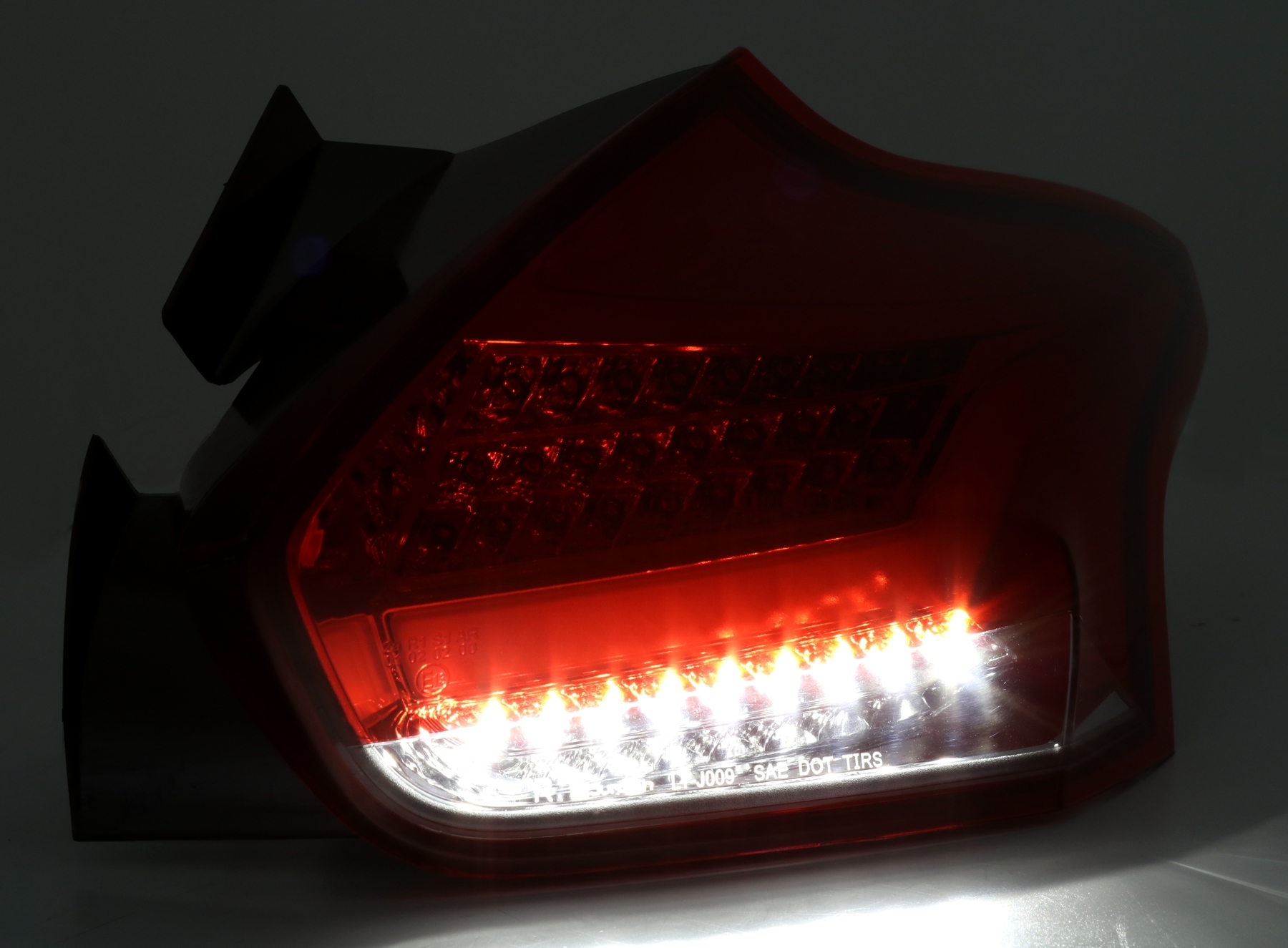 LED Rückleuchten für Ford Focus MK3 in Rot-Smoke