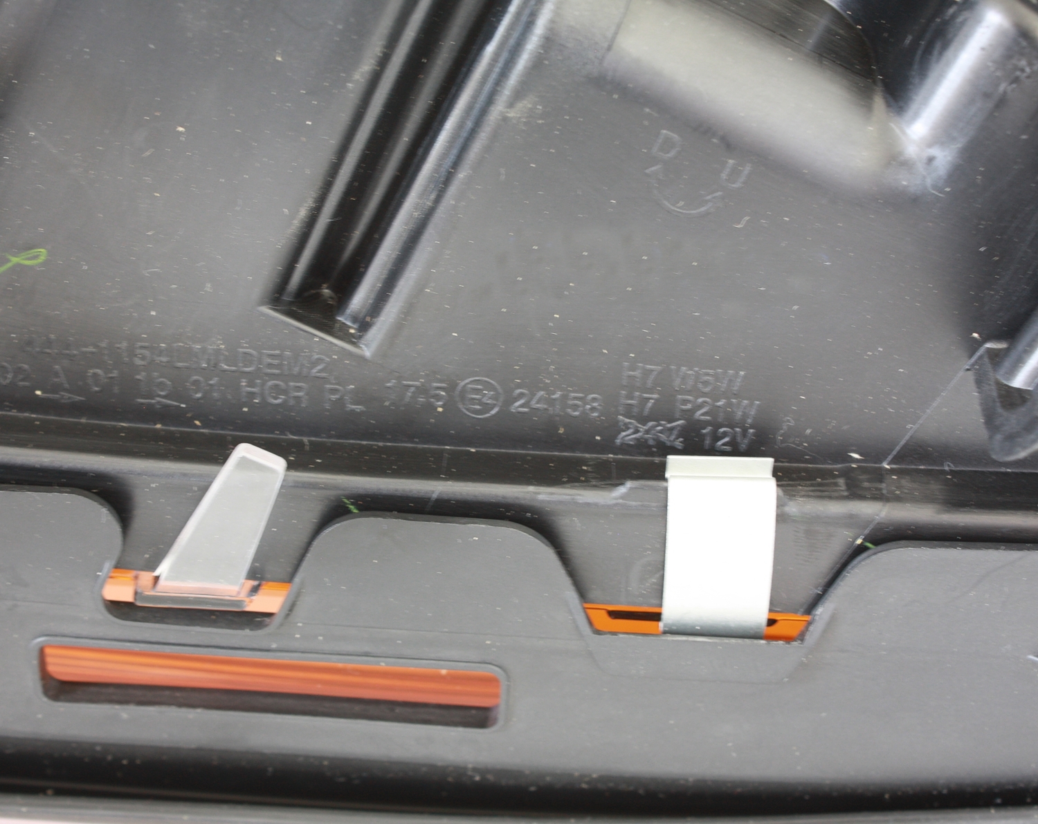 Scheinwerfer für 7er BMW E65 / links